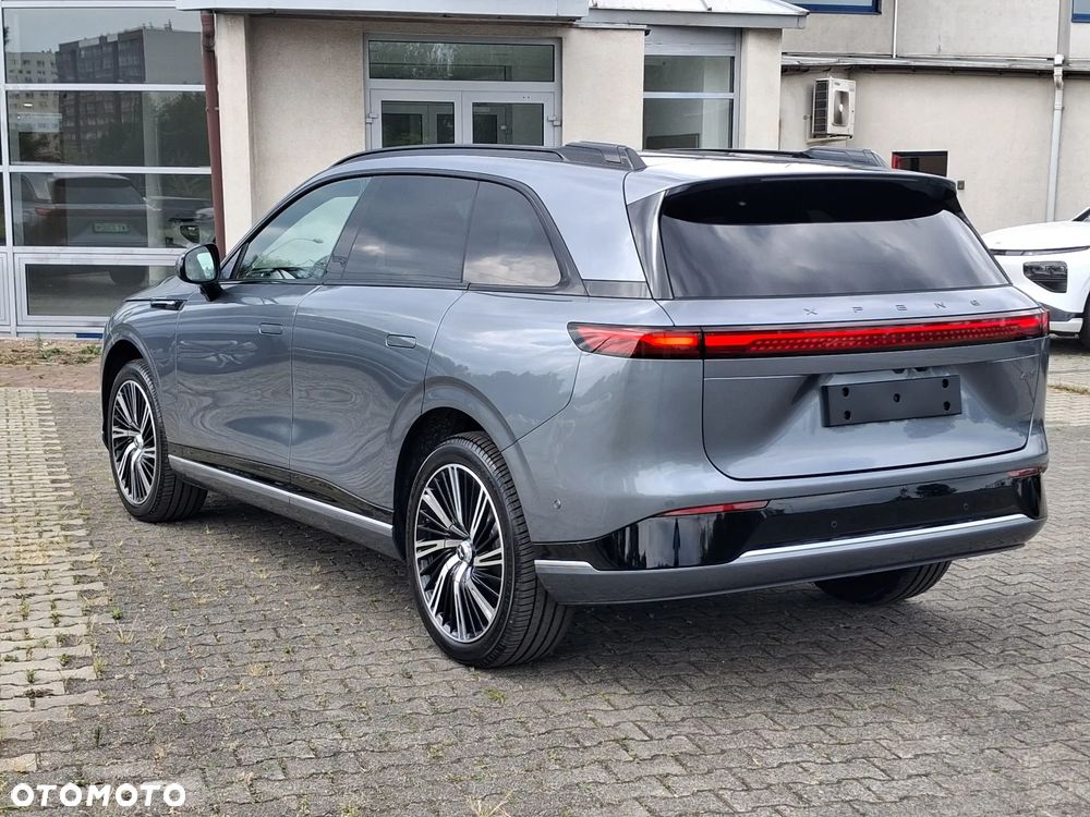 XPeng G9 94.6 kWh RWD Long Range - 8