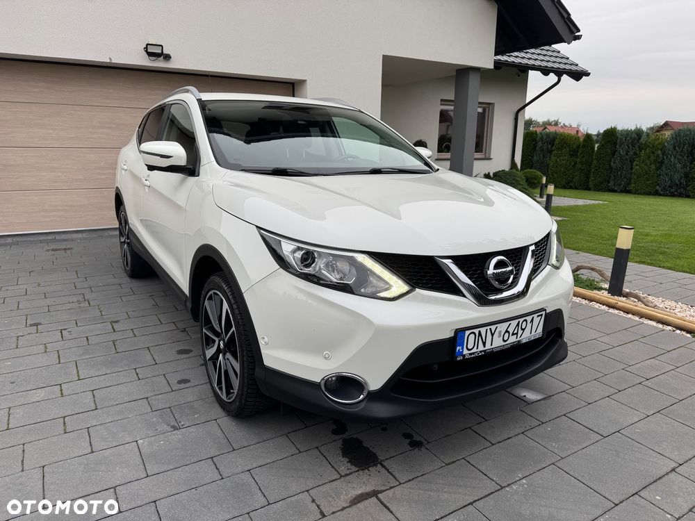 Nissan Qashqai 1.6 dCi TEKNA+ - 8