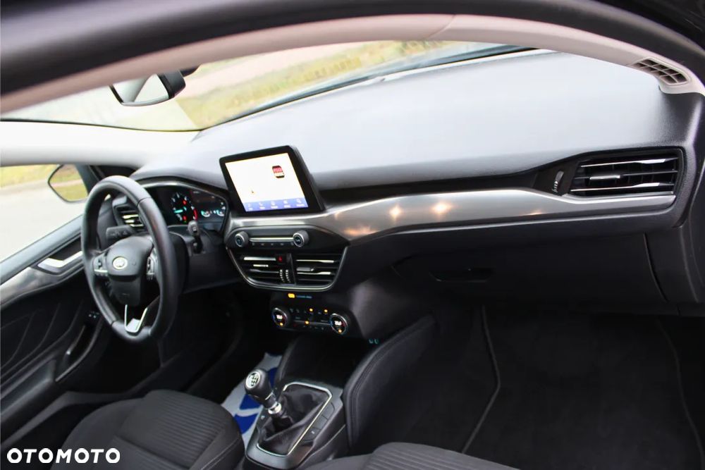 Ford Focus 1.5 EcoBlue STart-Stopp-System TITANIUM - 18