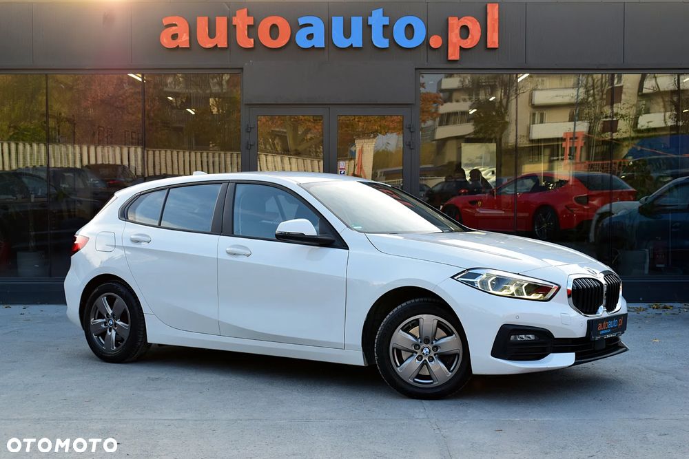 BMW Seria 1 118i - 3