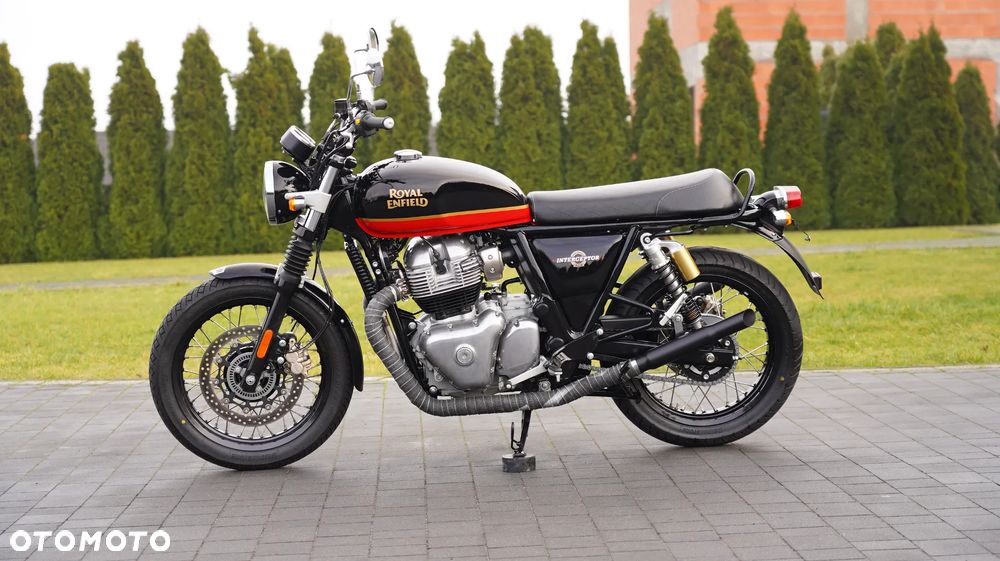 Royal Enfield Interceptor - 6