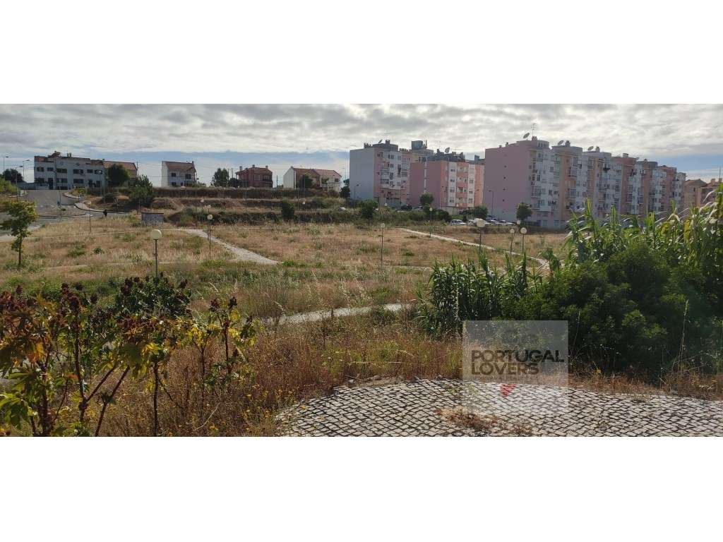 Lote de terreno para construção Laranjeiro (Almada) 16 - Grande imagem: 2/3
