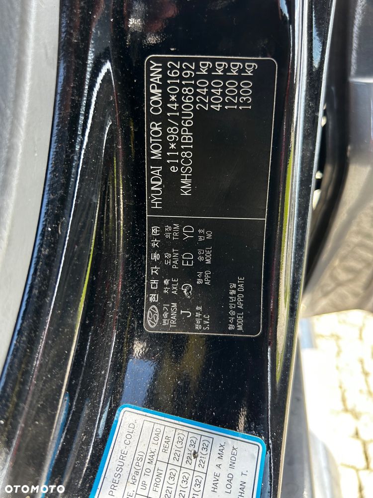 Hyundai Santa Fe 2.4 4WD GLS - 23