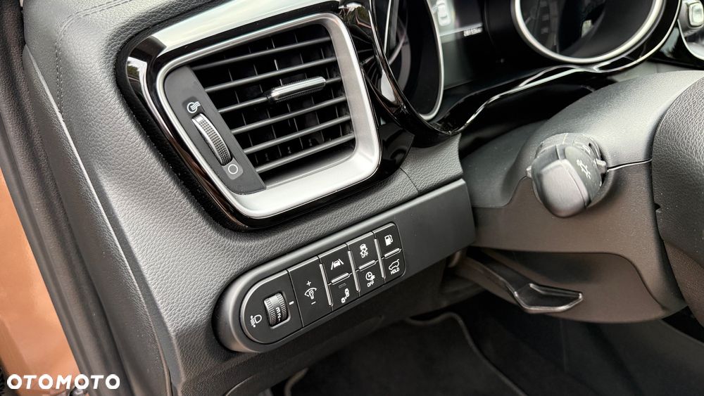 Kia XCeed - 21
