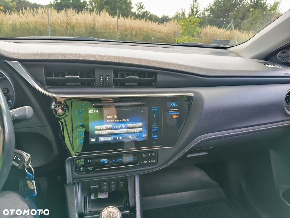 Toyota Auris 1.6 Comfort - 13