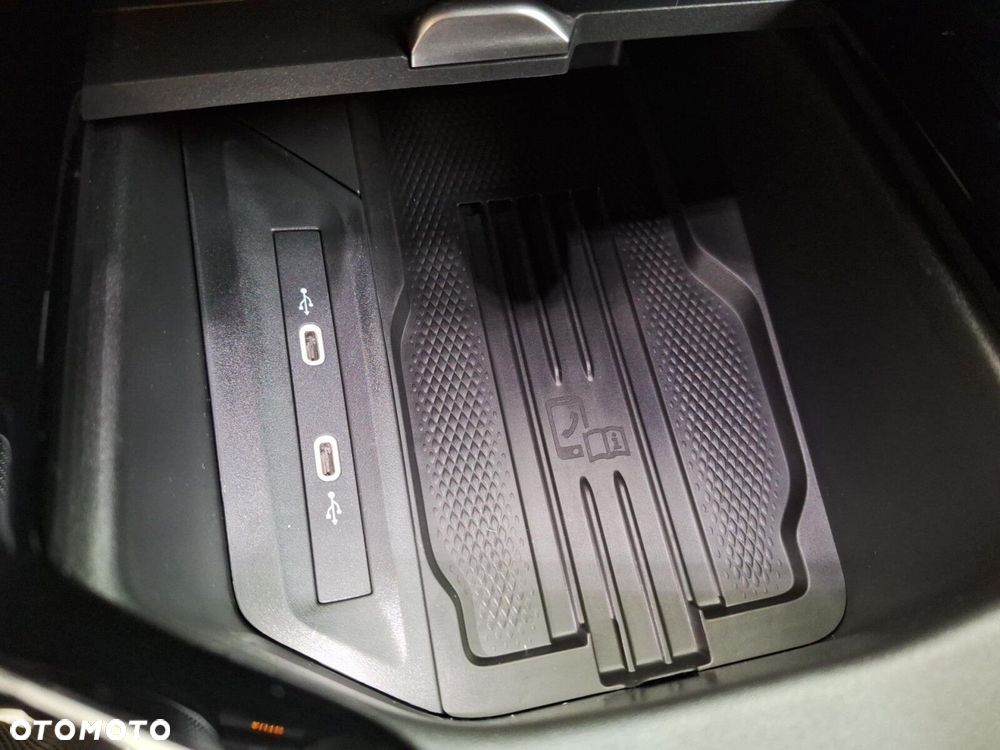 Skoda Superb 2.0 TSI 4x4 Sportline DSG - 24