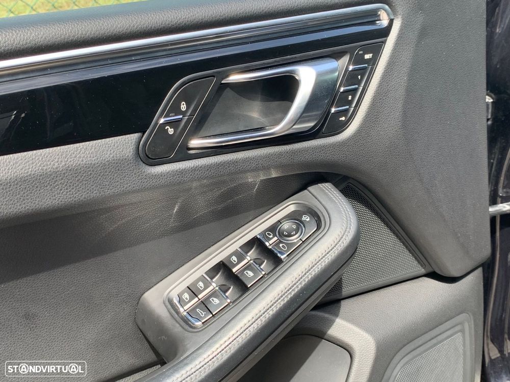 Porsche Macan S - 49