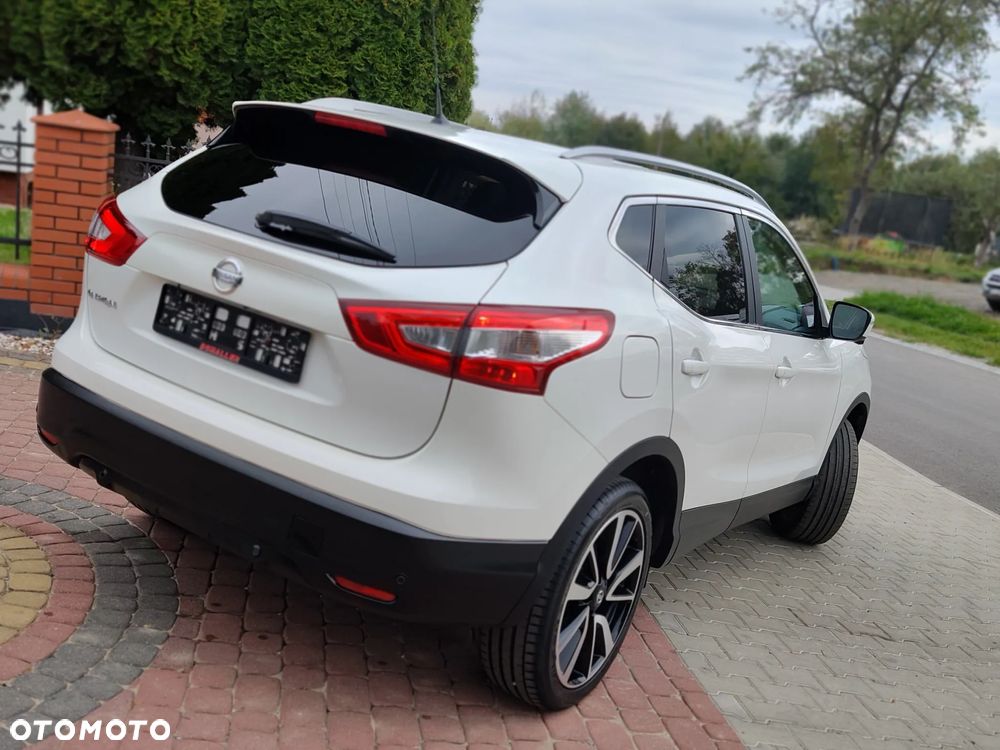 Nissan Qashqai 1.6 DIG-T TEKNA+ - 12