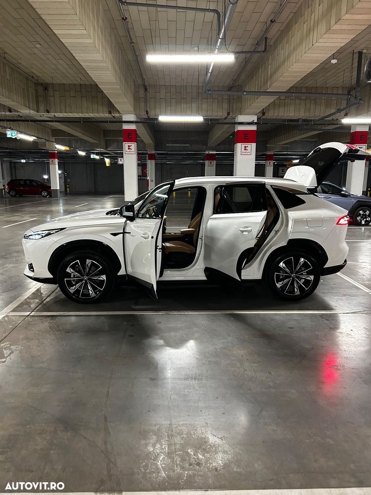 MG EHS 1.5 T-GDi AT PHEV Exclusive - 37