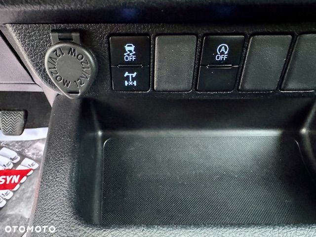 Toyota Hilux 2.4 D-4D Double Cab DL 4x4 - 19