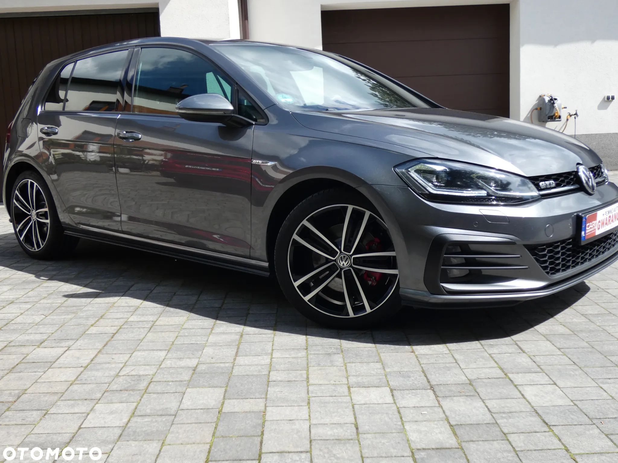 Volkswagen Golf VII 2.0 TDI BMT GTD - 5