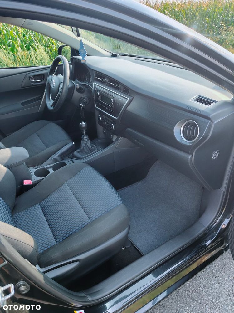 Toyota Auris 1.33 VVT-i Active - 10