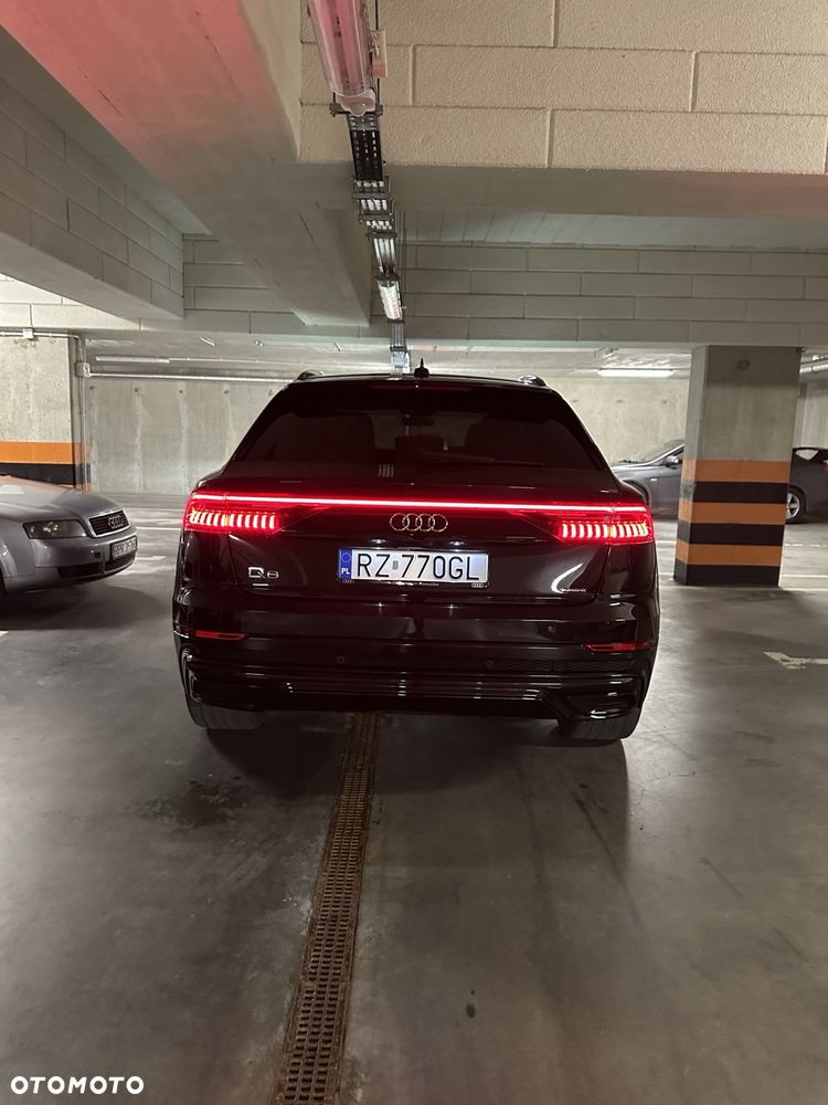 Audi Q8 55 TFSI mHEV Quattro Tiptronic - 23