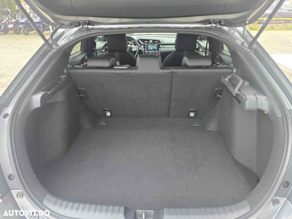 Honda Civic 1.5 VTEC Turbo Sport - 17