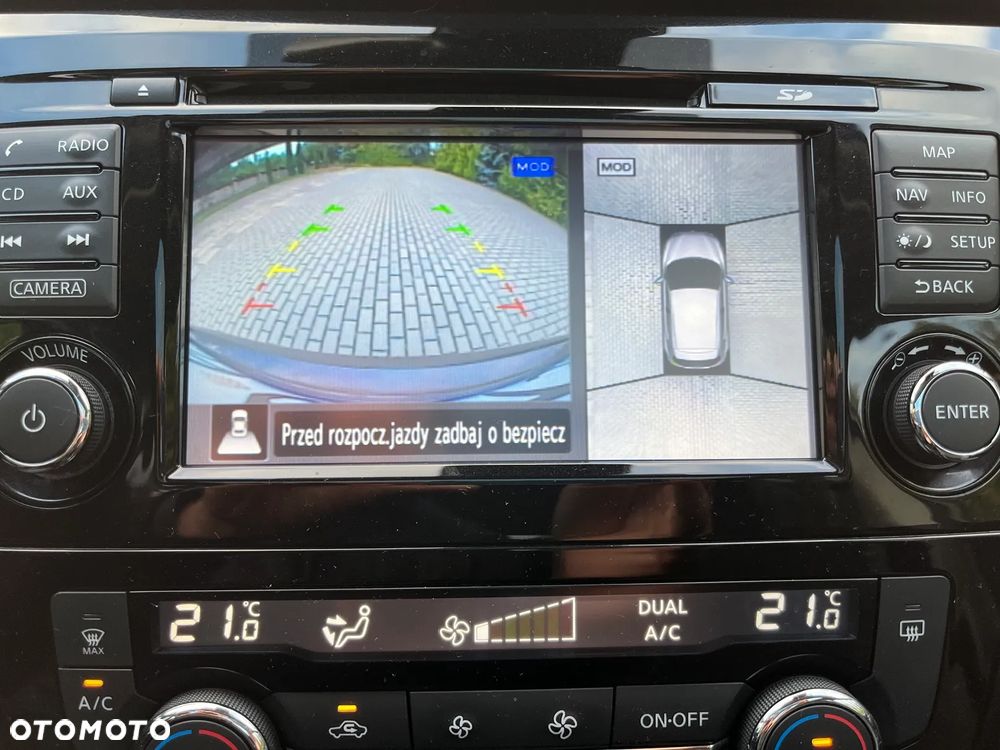 Nissan Qashqai 1.5 dCi N-Connecta - 21