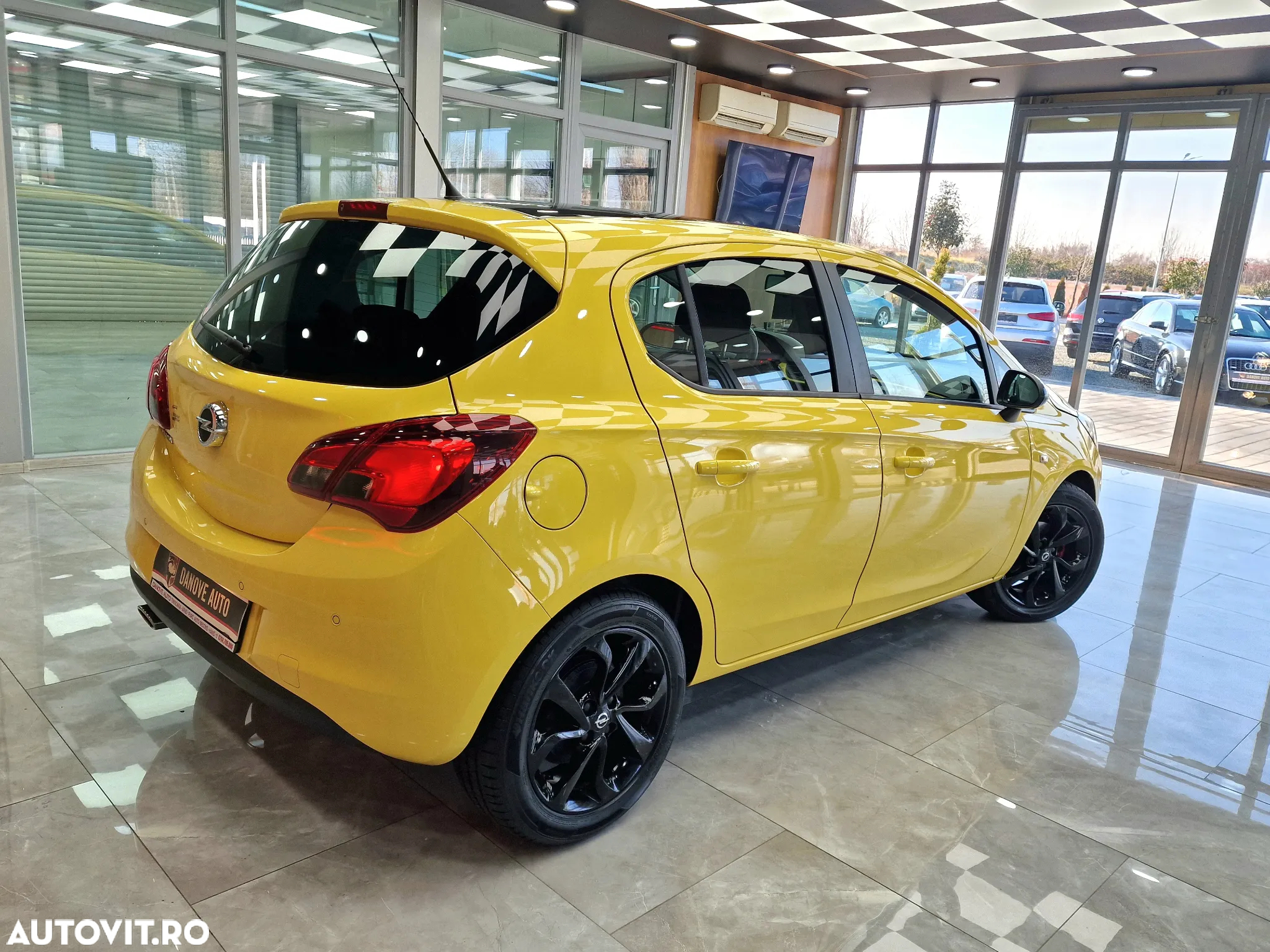 Opel Corsa 1.4 Color Edition - 5