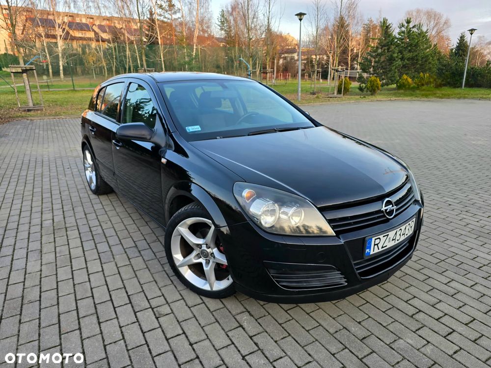 Opel Astra 1.8 Edition Plus - 1