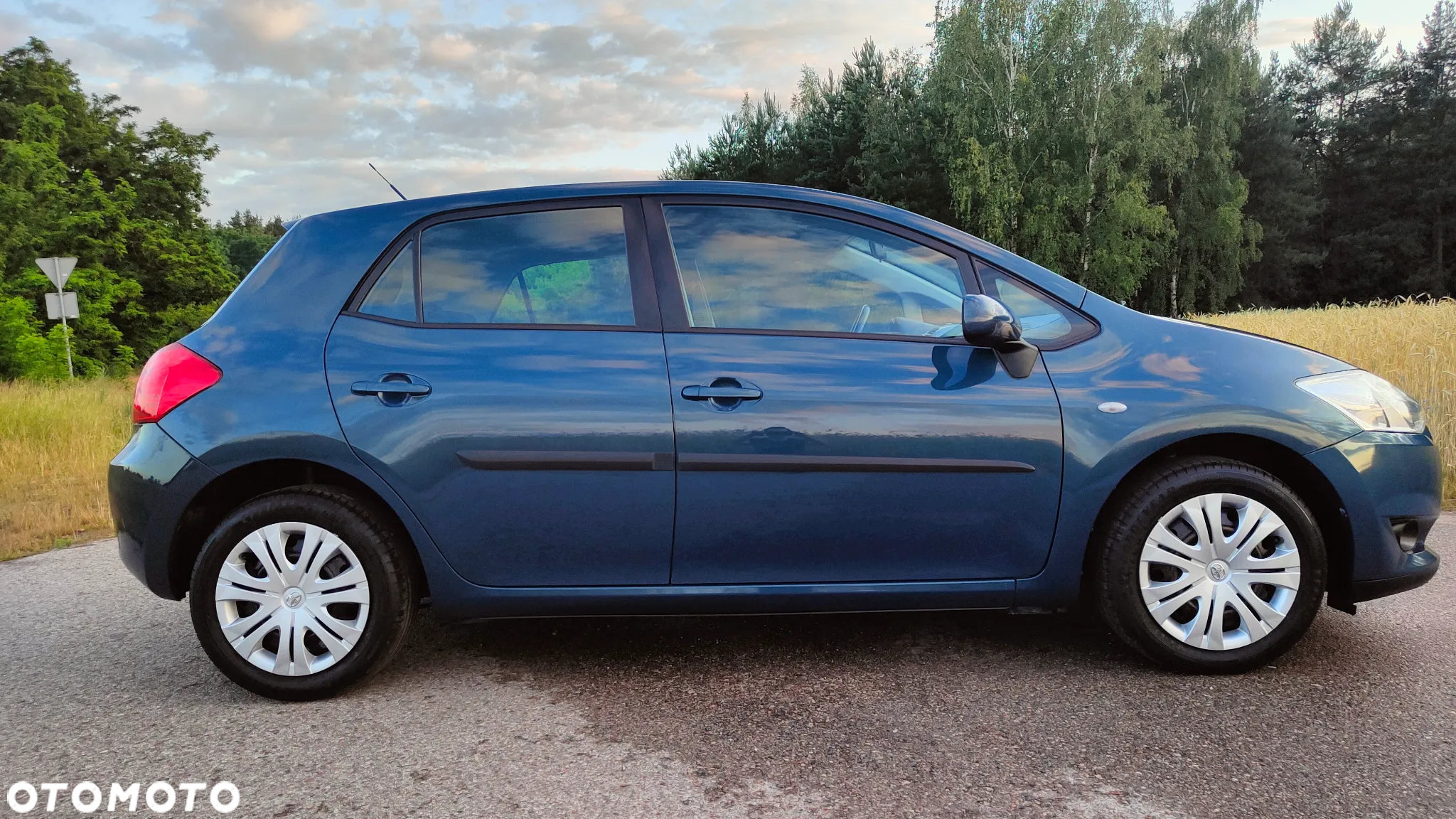 Toyota Auris 1.6 VVT-i Premium - 33