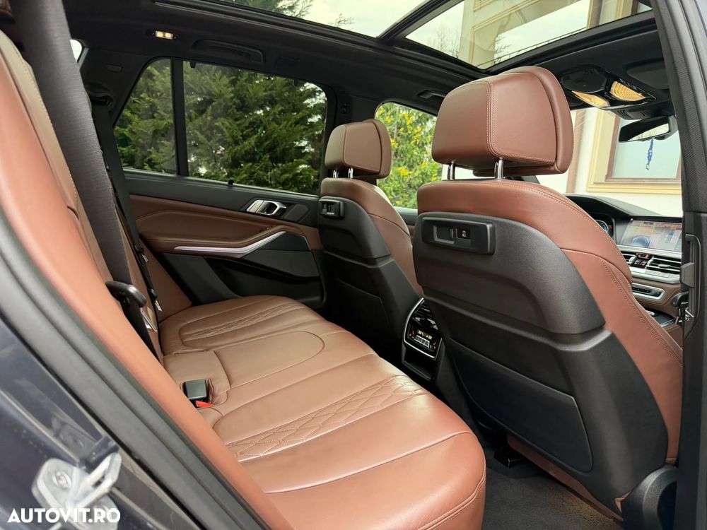 BMW X5 xDrive45e - 11