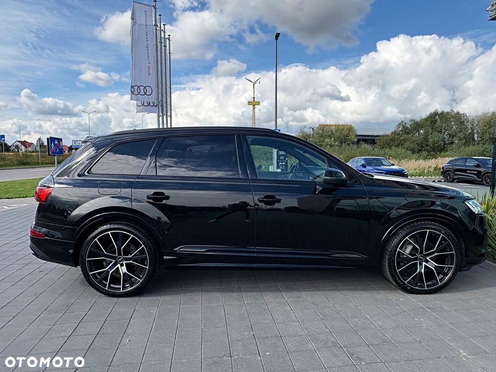 Audi Q7 - 10