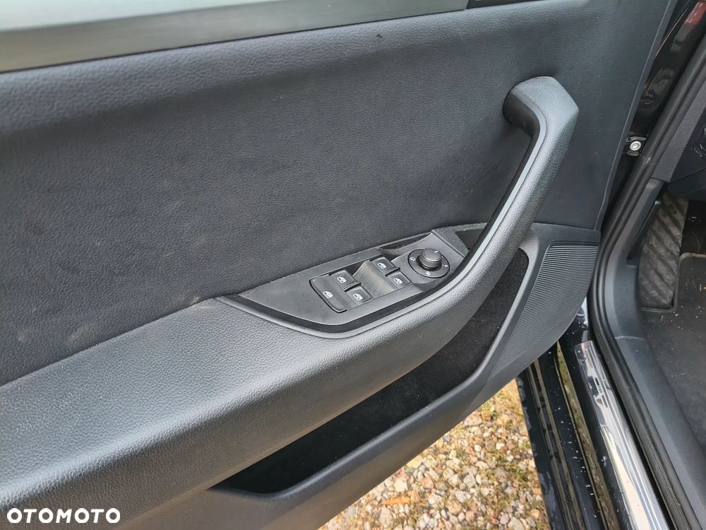 Skoda Superb 1.6 TDI Ambition - 10