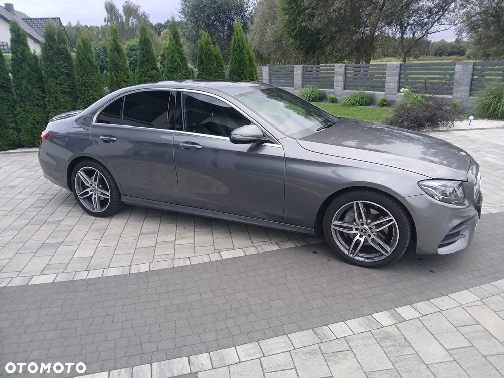 Mercedes-Benz Klasa E 250 9G-TRONIC - 8