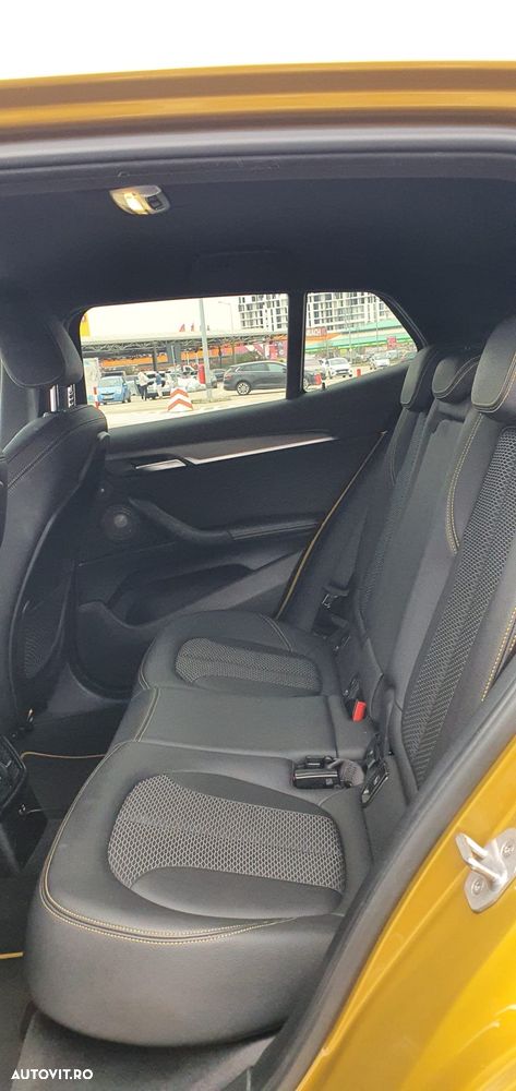 BMW X2 - 10