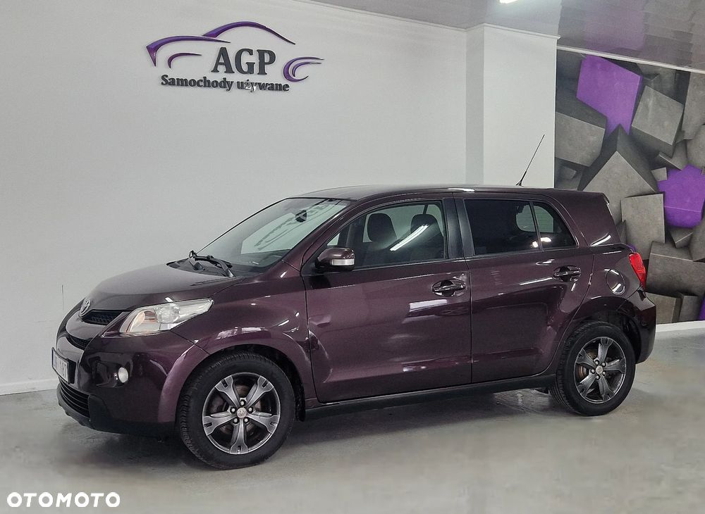 Toyota Urban Cruiser - 10