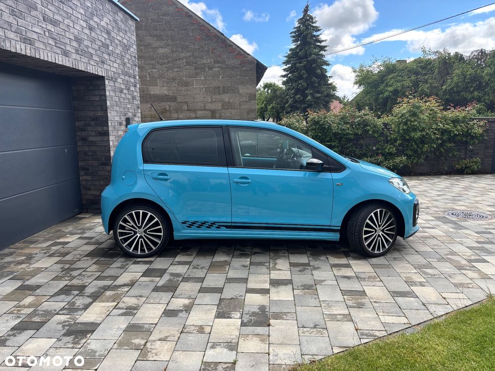 Volkswagen up! R-Line - 6