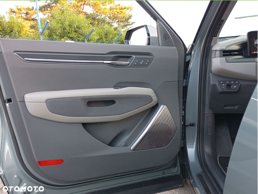 Kia EV9 99.8kWh Earth - 12