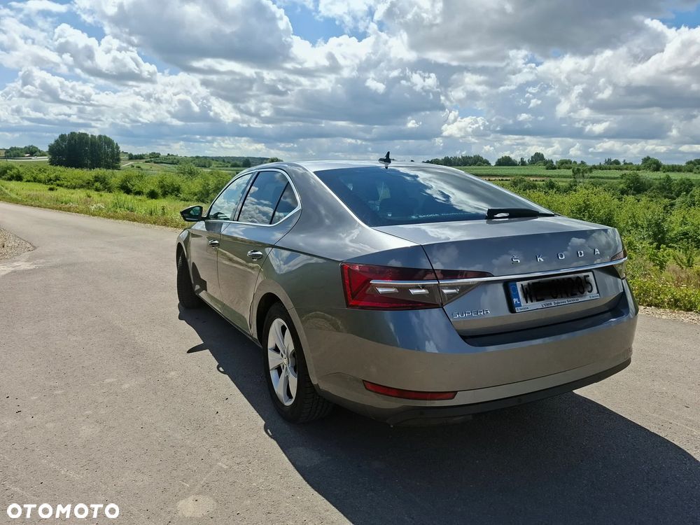 Skoda Superb 1.5 TSI Active DSG - 4