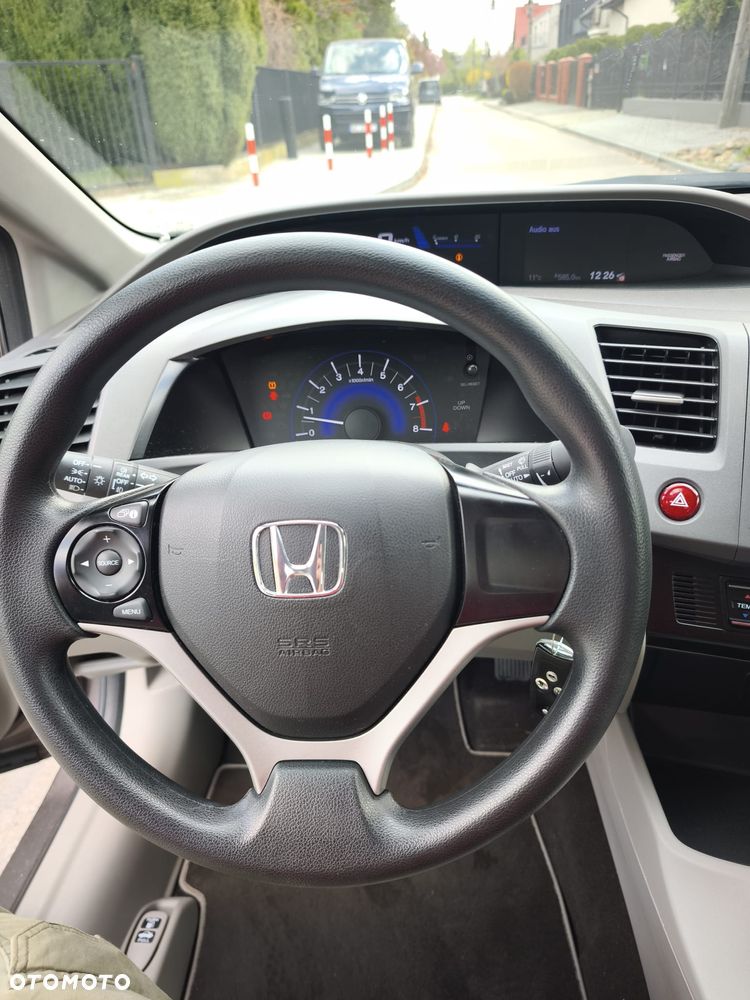 Honda Civic 1.8 Comfort - 11