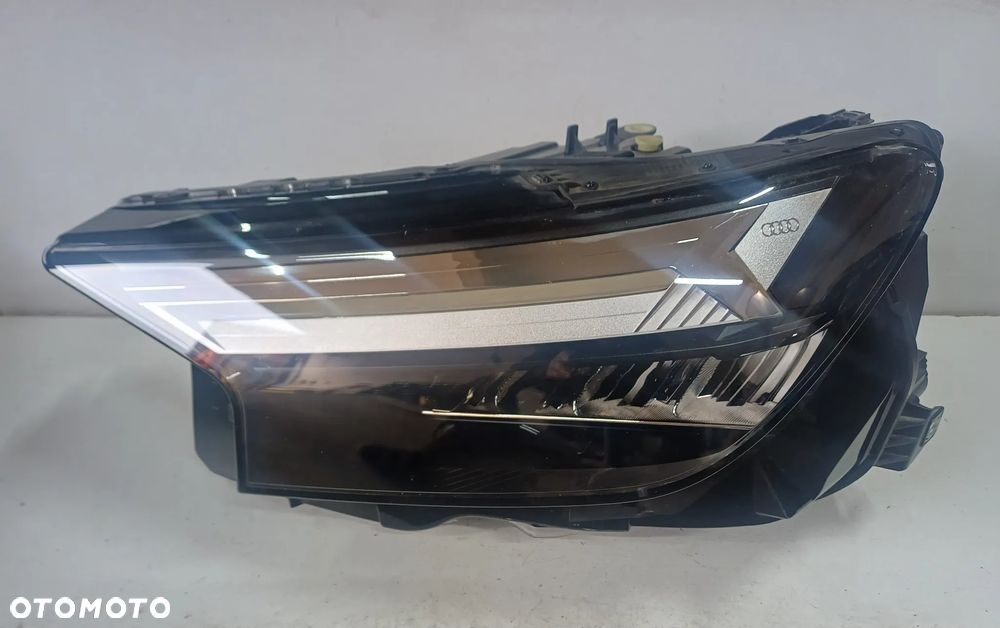 Lampa lewy przod audi Q4 e-tron full led europa - 1