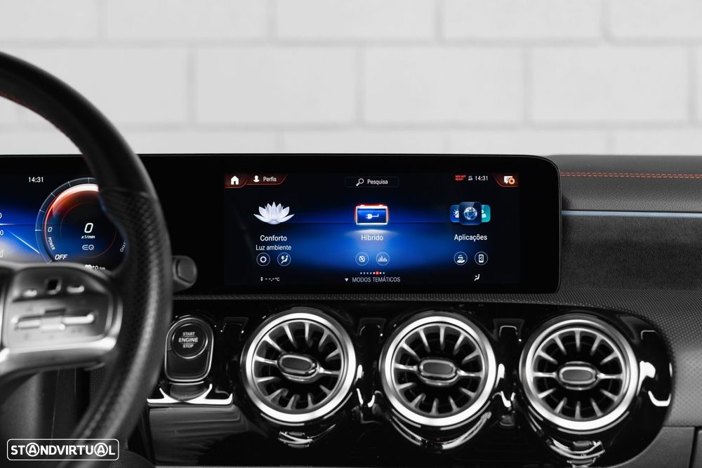 Mercedes-Benz CLA 250 e Shooting Brake AMG Line - 18