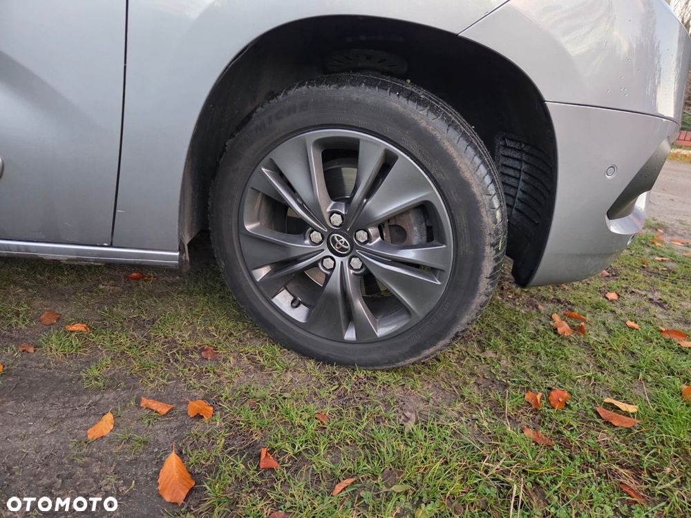 Toyota Proace City Verso 1.5 D-4D Business - 4