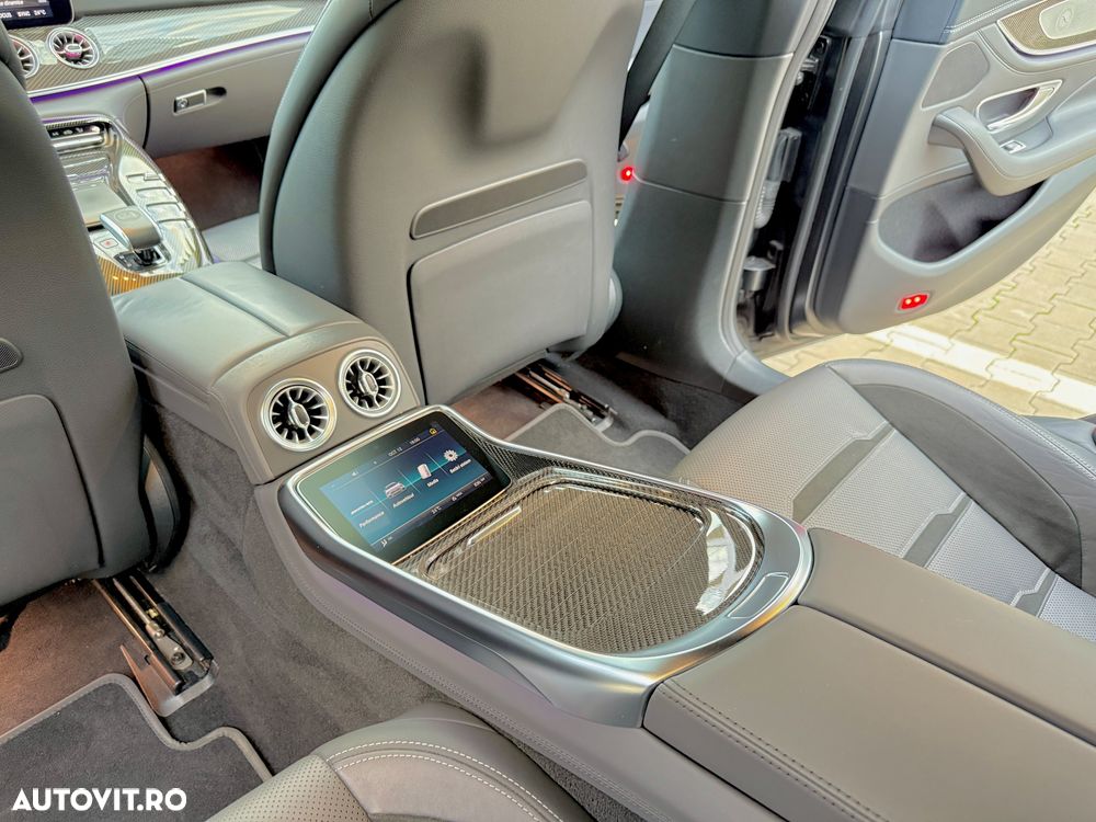 Mercedes-Benz AMG GT 53 4MATIC+ MHEV - 14