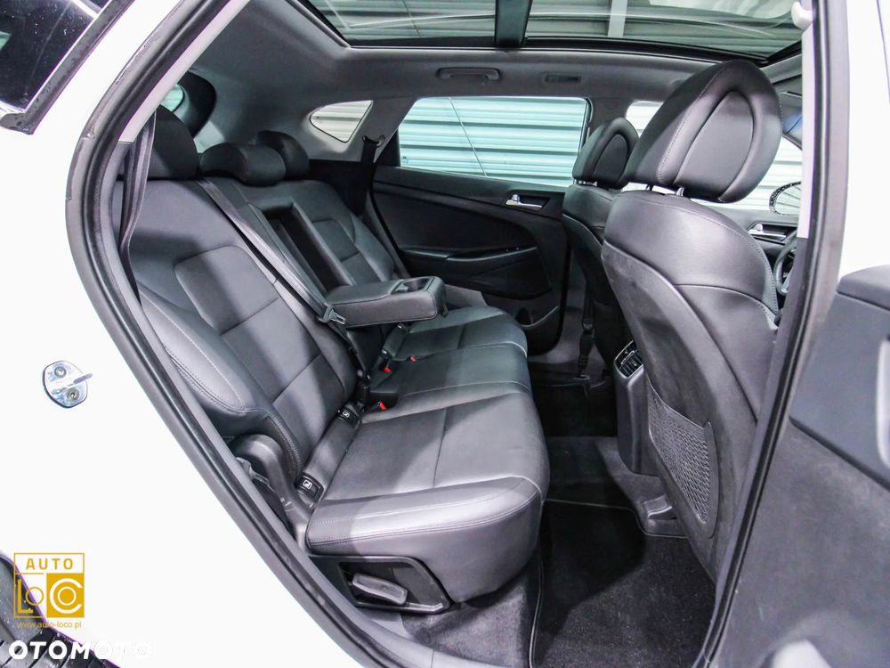 Hyundai Tucson 2.0 CRDI 4WD Automatik Premium - 11