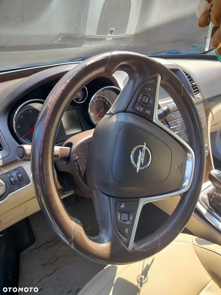 Opel Insignia 2.0 CDTI - 13