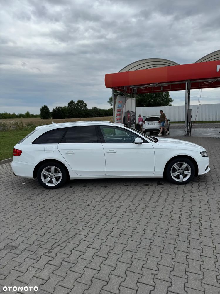 Audi A4 Avant 2.0 TFSI quattro S tronic Ambiente - 8
