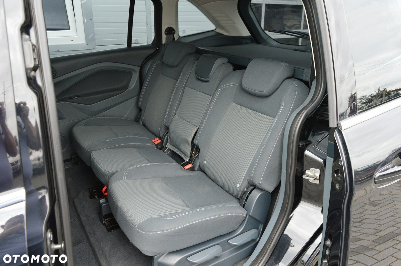 Ford Grand C-MAX 2.0 TDCi Champions Edition - 31