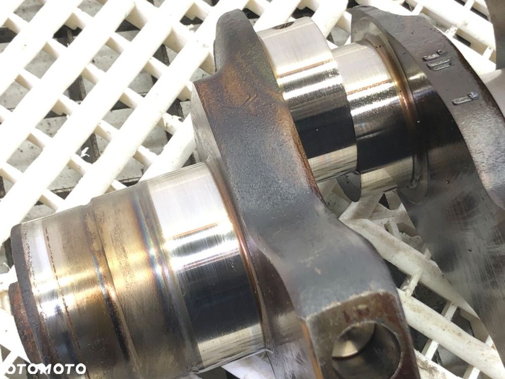 WAŁ KORBOWY - 152.00 PLN - AUDI A6 C6 (4F2) 2004 - 2011 2.4 130 kW [177 KM] benzyna 2004 - 2008 - 4