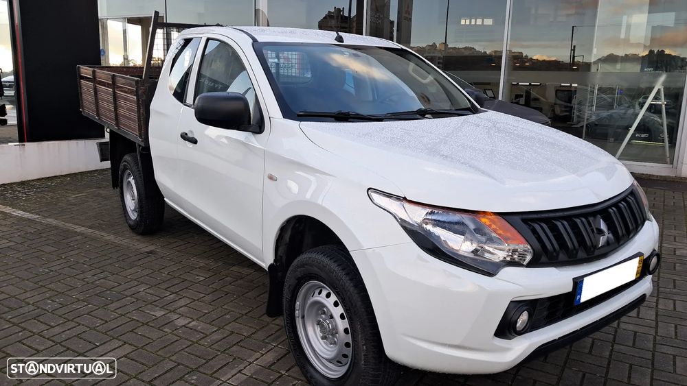 Mitsubishi L200 2.4 DI-D Club Invite CC 4WD - 3