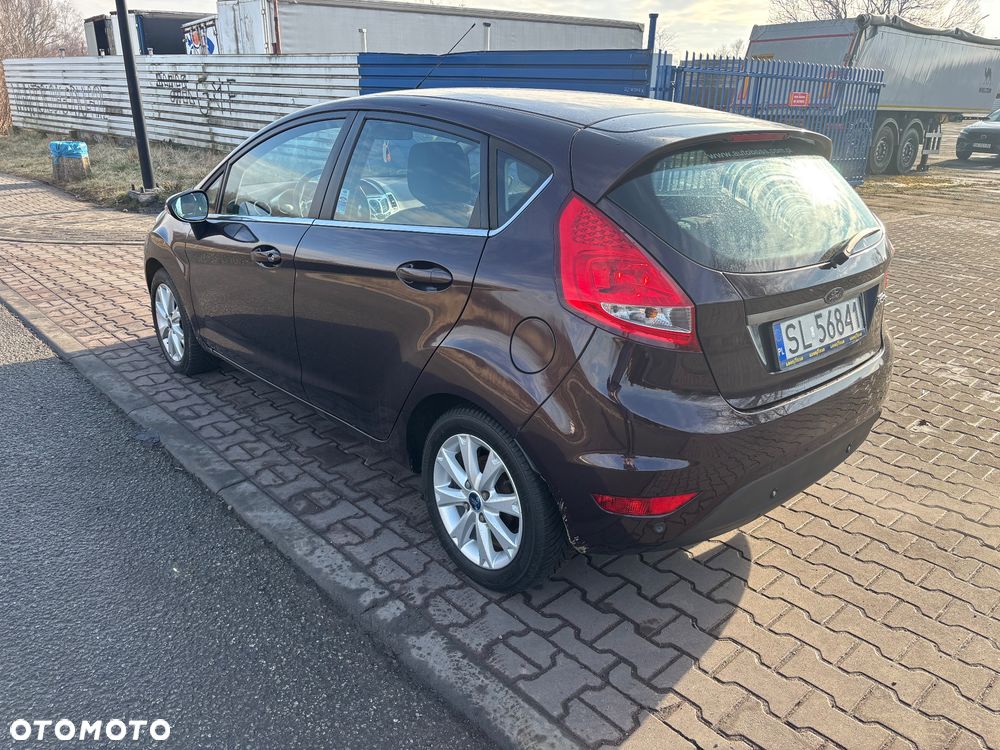 Ford Fiesta 1.4 Titanium - 5