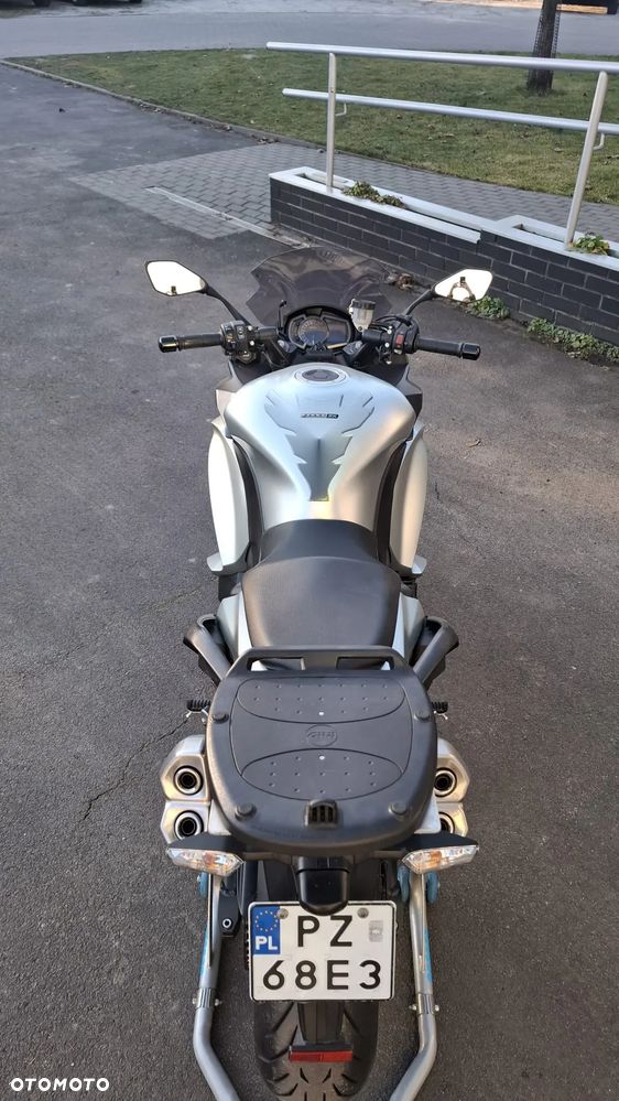 Kawasaki Ninja 1000 SX - 20