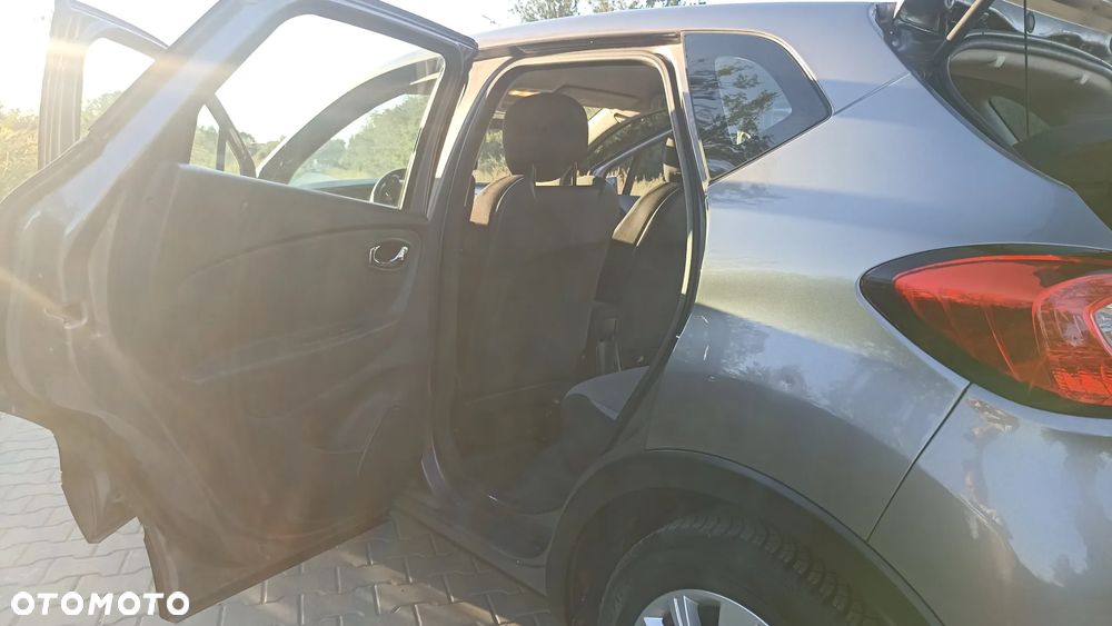 Renault Captur 1.2 TCe Intens EDC - 6