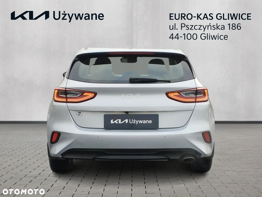 Kia Ceed 1.5 T-GDI M - 4