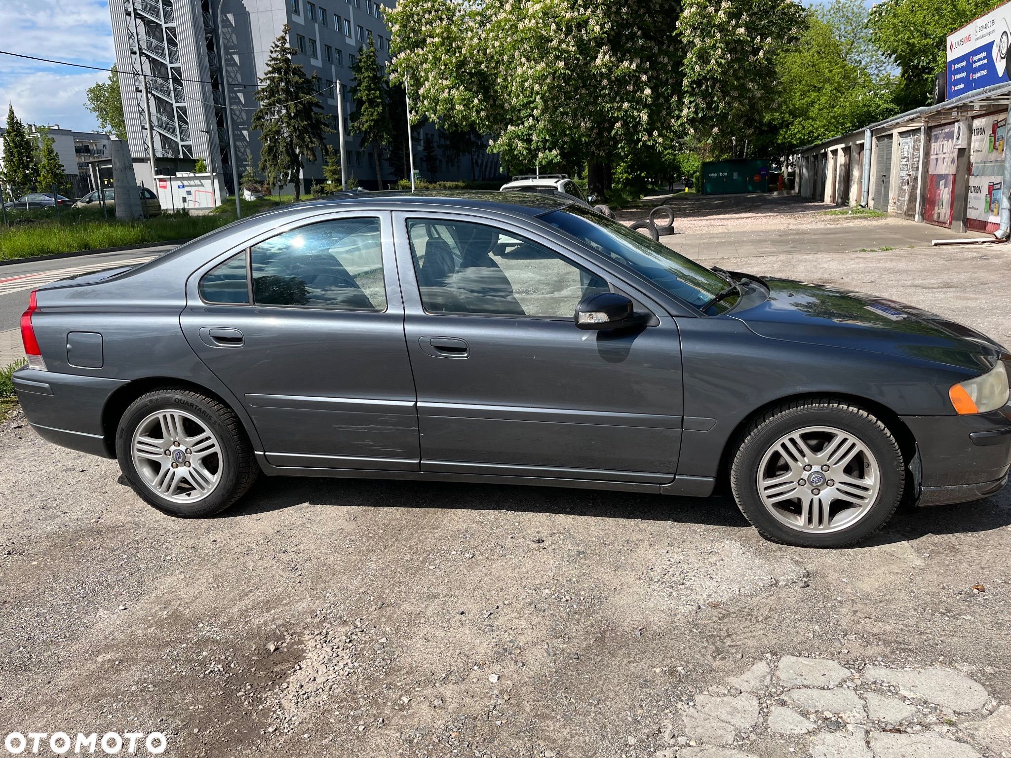 Volvo S60 2.4D Diament - 1