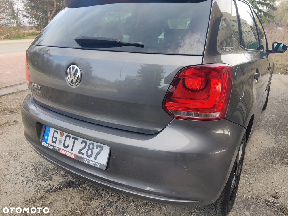 Volkswagen Polo 1.2 MATCH - 12