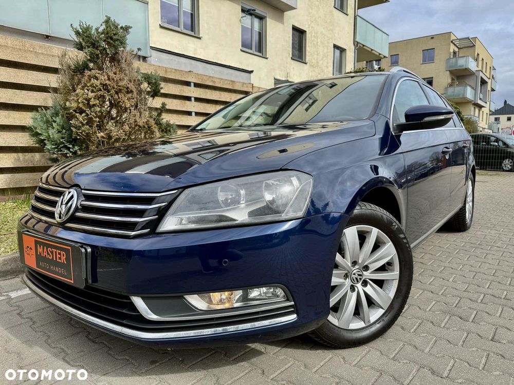 Volkswagen Passat 2.0 TDI SCR DSG Comfortline - 9