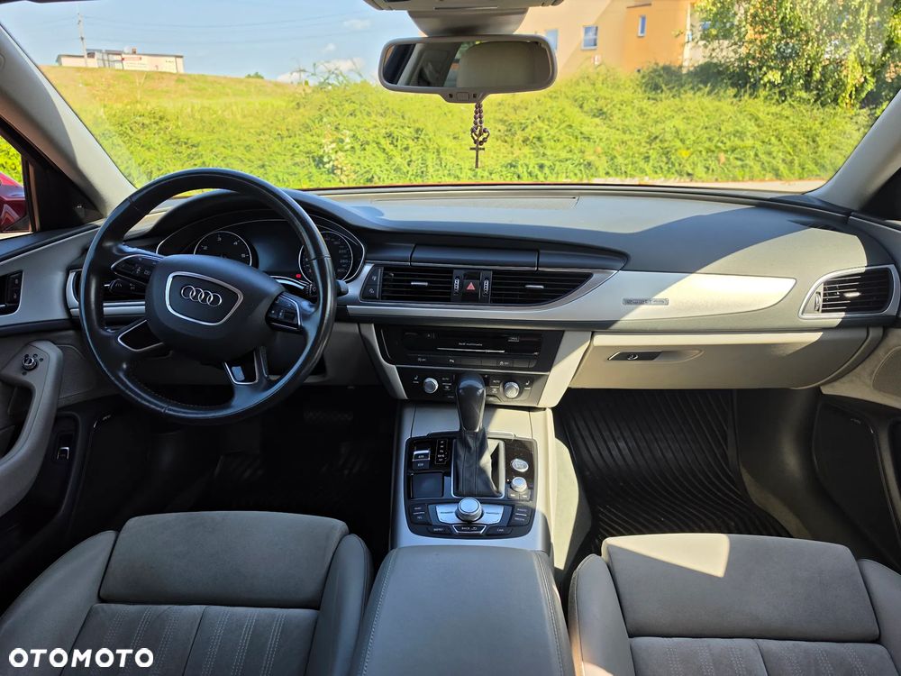 Audi A6 Avant 2.0 TDI Quattro S tronic - 25